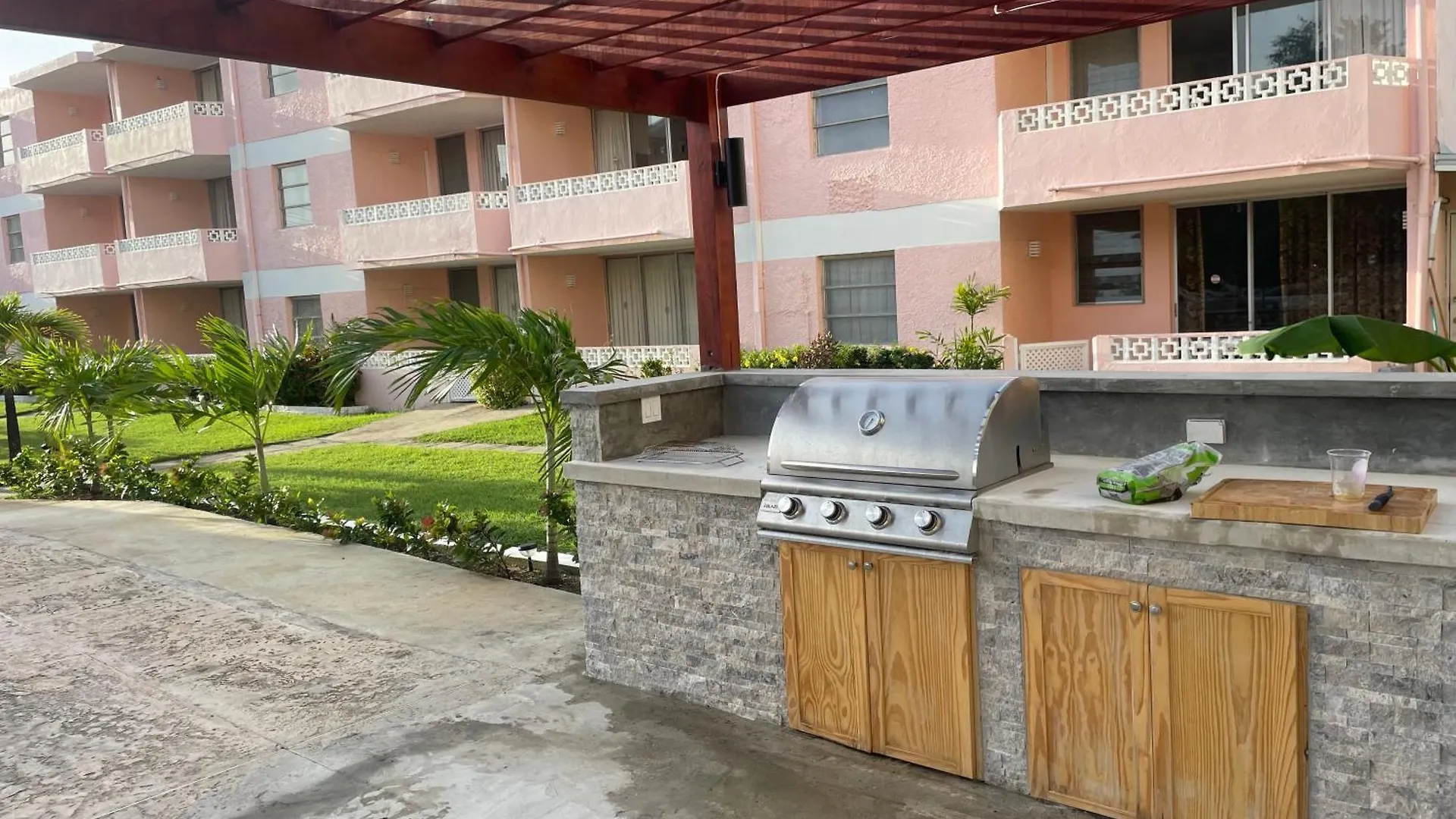 The Monteray Hotel Christ Church Barbados
